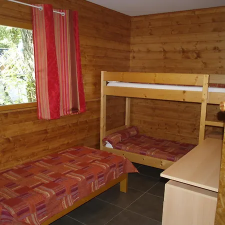 Bed & Breakfast L'abri D'arlos 3*