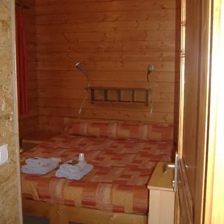 Bed & Breakfast L'abri D'arlos 3*