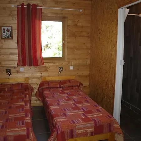 Bed & Breakfast L'abri D'arlos Arlos