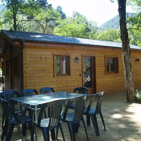 L'abri D'arlos Bed & Breakfast