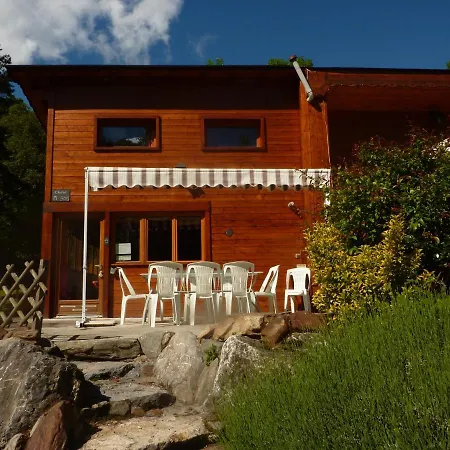 L'abri D'arlos Bed & Breakfast